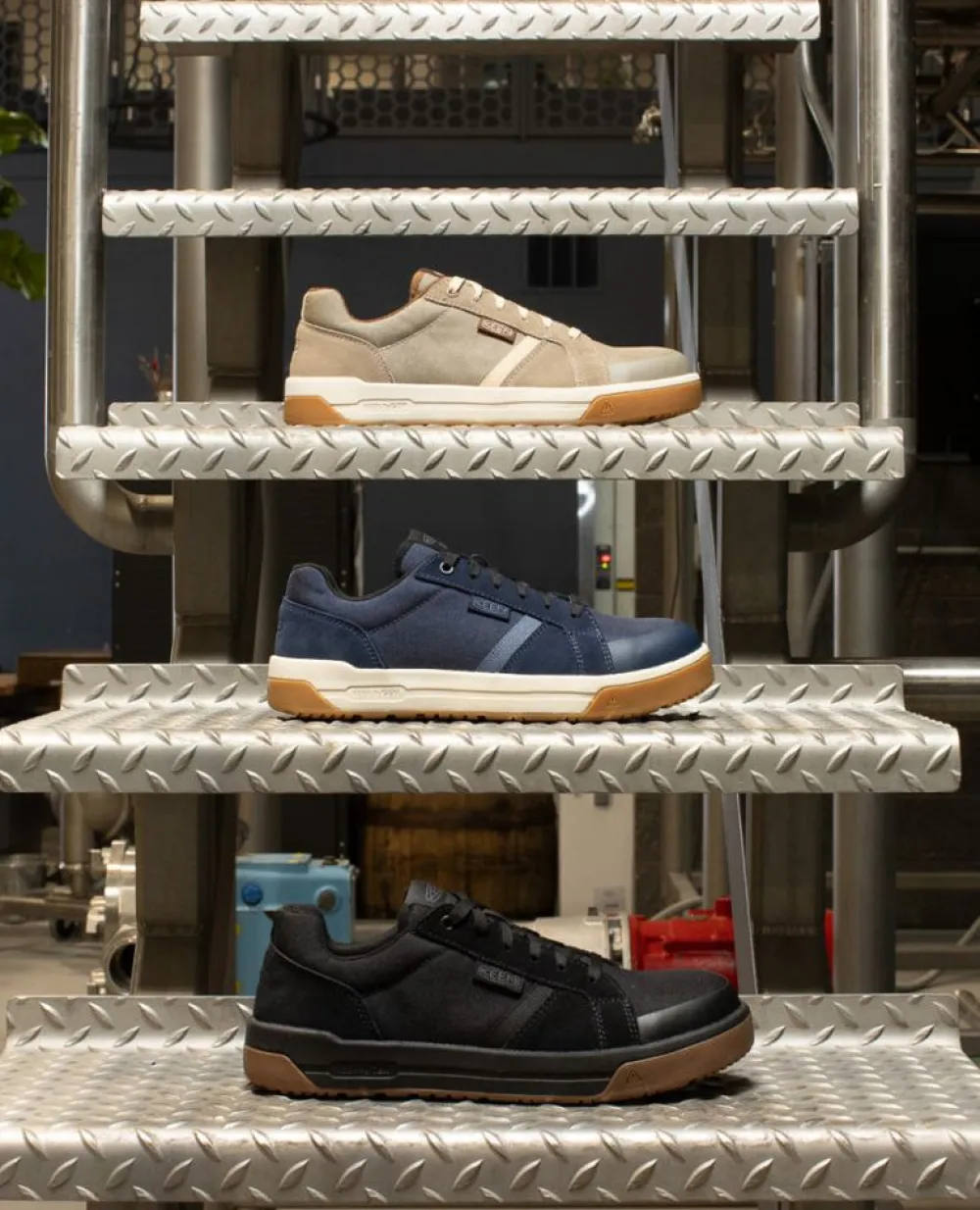 Discount Men'S Kenton Work Shoe (Carbon-Fiber Toe) | Naval Academy/Gum Men Work Boots & Shoes
