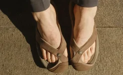 Clearance Men'S Waimea Leather Flip-Flop | Java/Plaza Taupe Men Slip-Ons