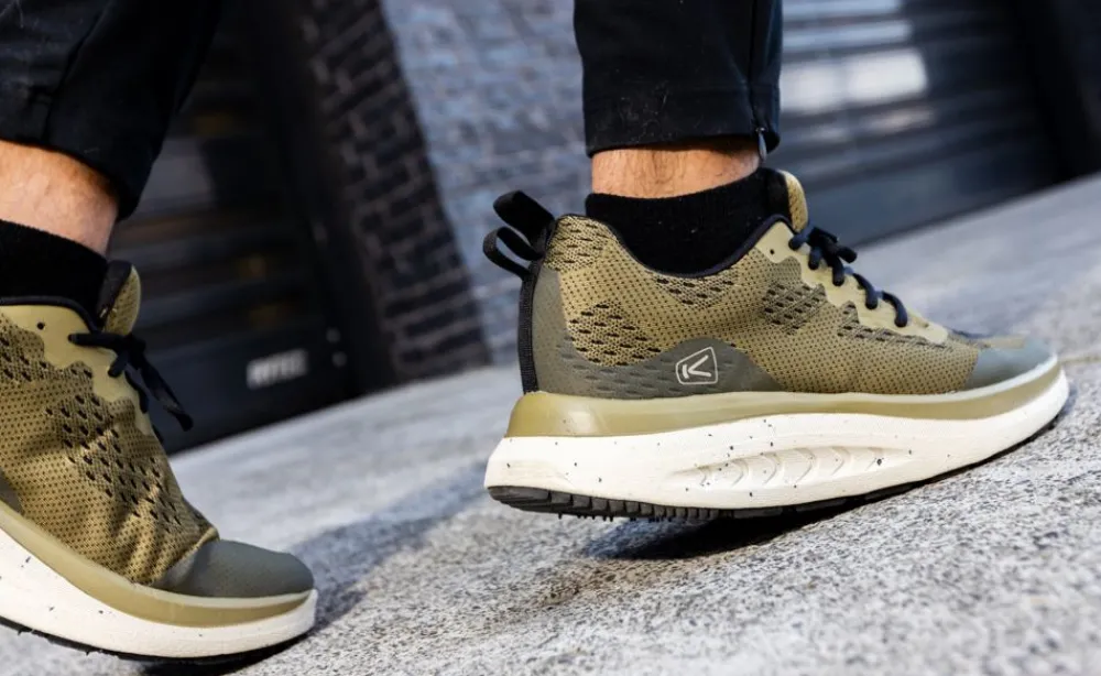 Best Men'S Wk400 Walking Shoe | Yellow/Black Men Shoes