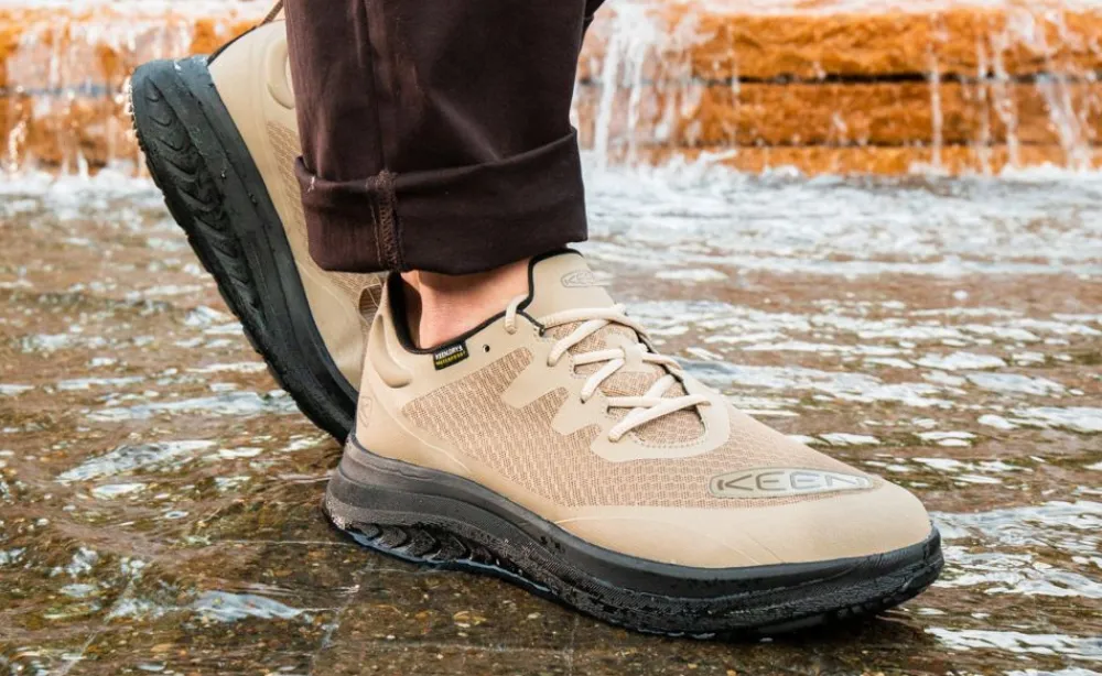 Discount Men'S Wk400 Waterproof Walking Shoe | Timberwolf/Black Men Shoes