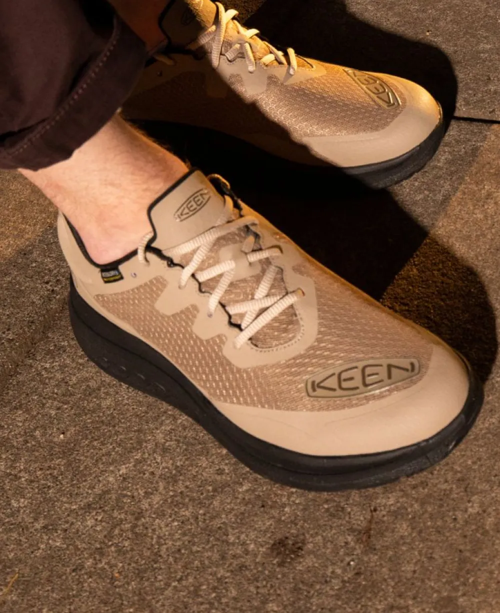 Discount Men'S Wk400 Waterproof Walking Shoe | Timberwolf/Black Men Shoes